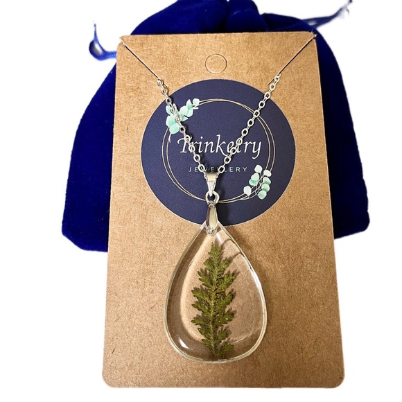 Green Fern Handmade Necklace - Picture 2 of 3